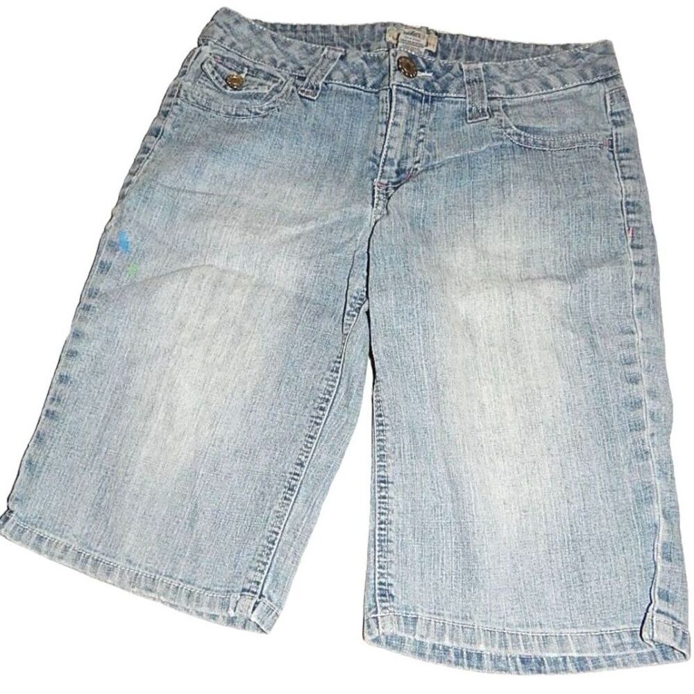 SO women's junior's size 5 vintage Bermuda length blue jean denim shorts